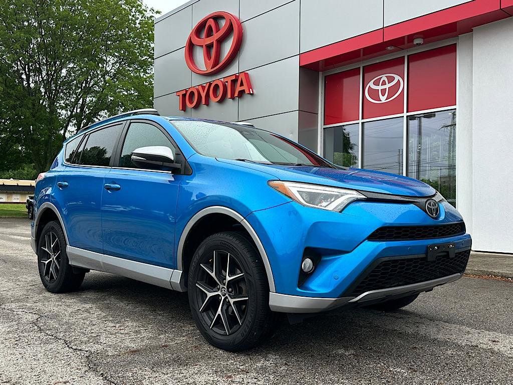 Used 2017 Toyota RAV4 SE AWD/4WD image 7