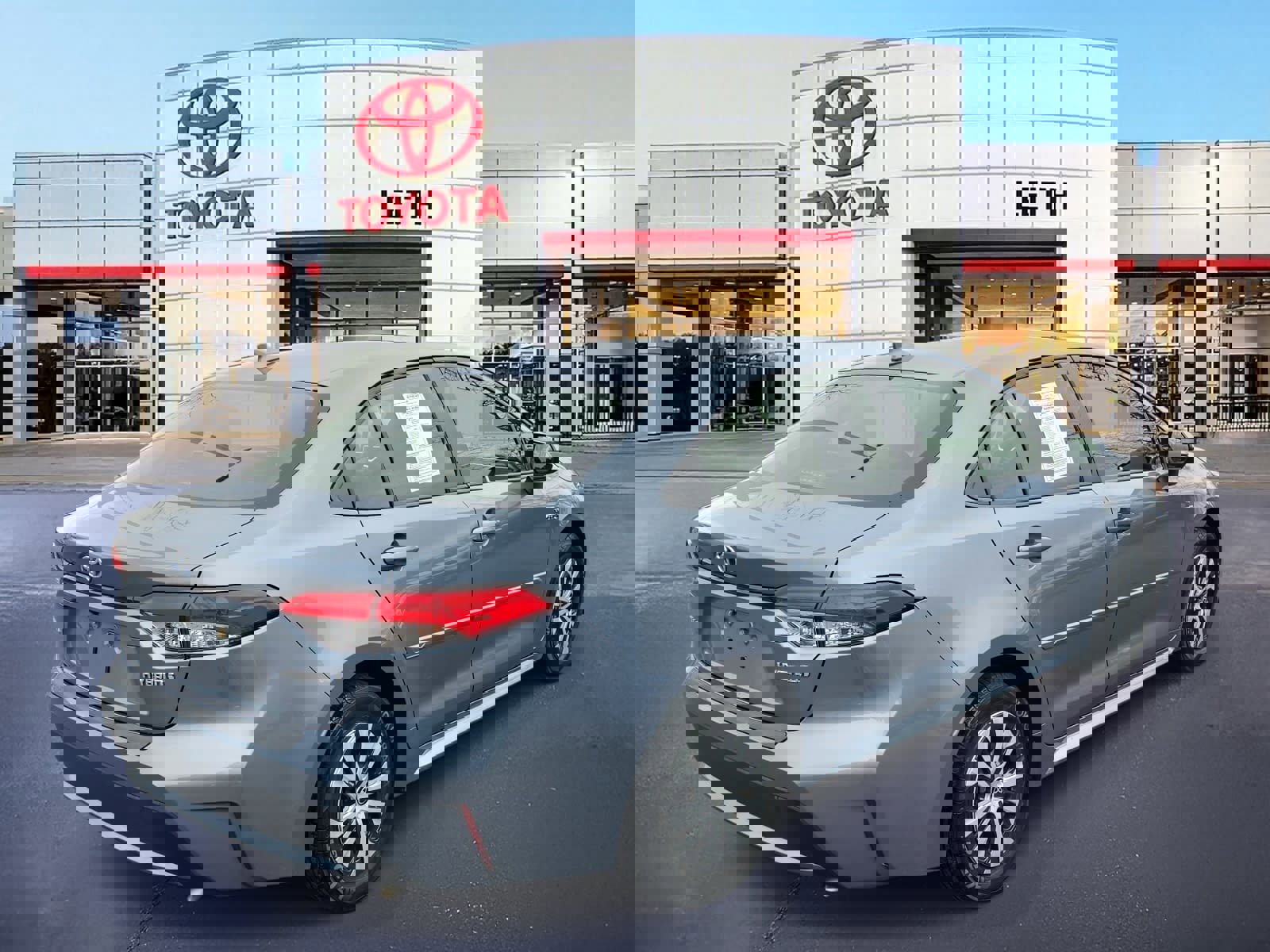 Used 2021 Toyota Corolla LE image 5