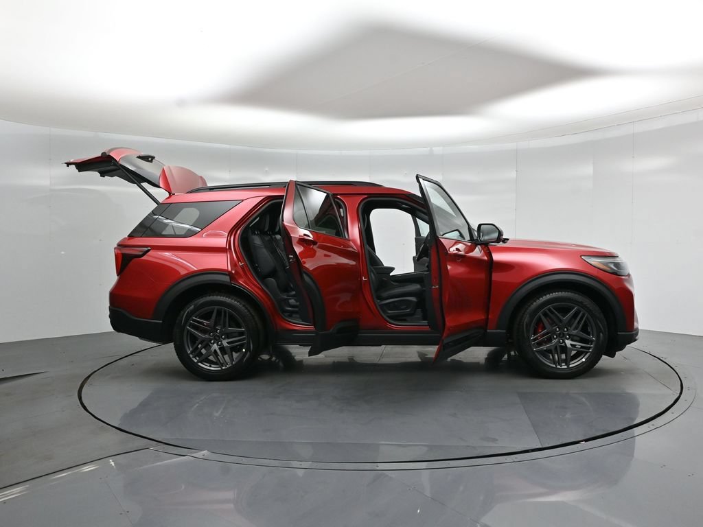 New 2026 Ford Explorer ST w/ Sun And Sound Package AWD/4WD image 4