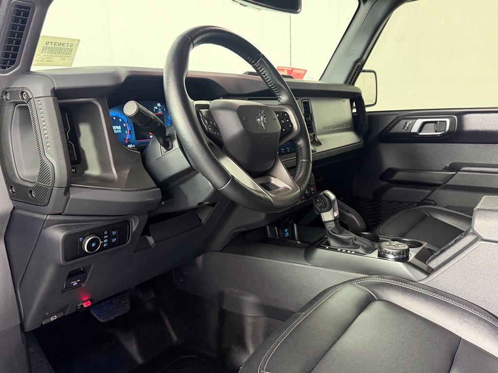 Used 2025 Ford Bronco Badlands AWD/4WD image 12