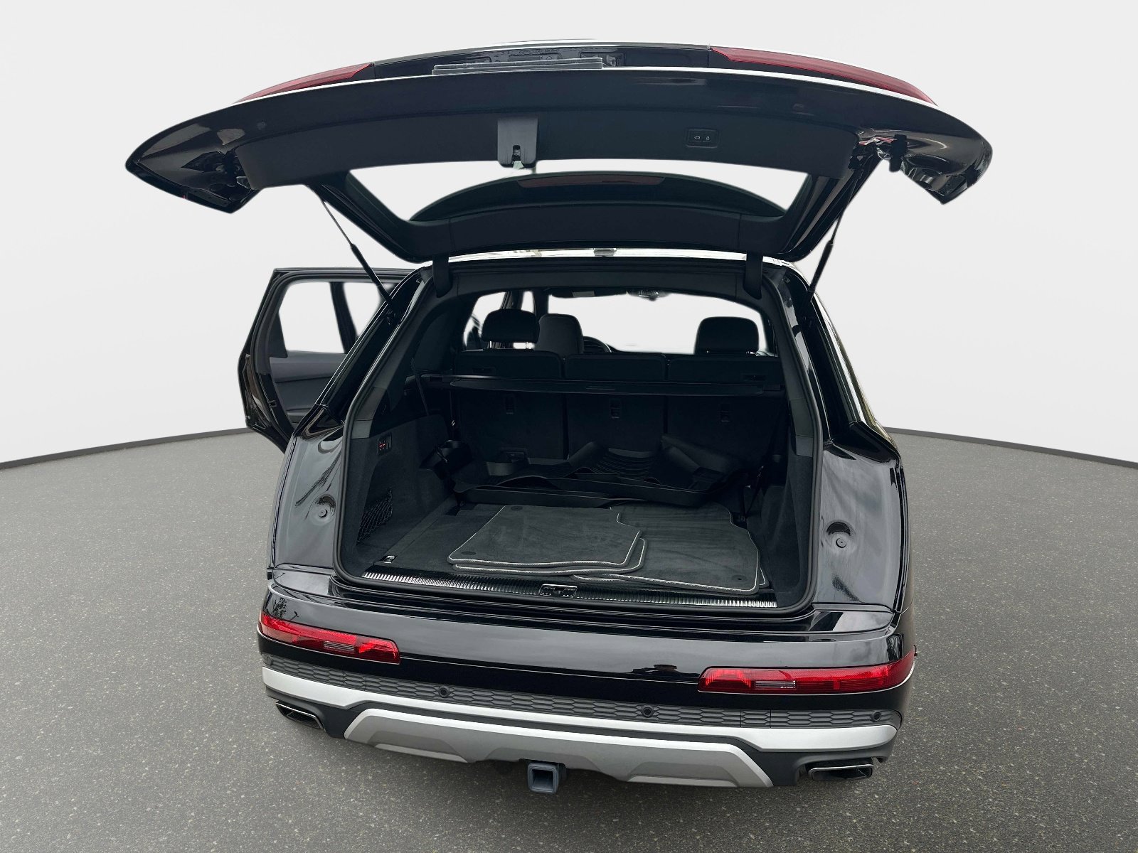 Used 2025 Audi Q7 2.0T Premium image 12