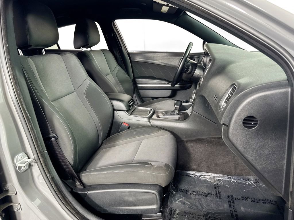 Used 2019 Dodge Charger SXT RWD image 29