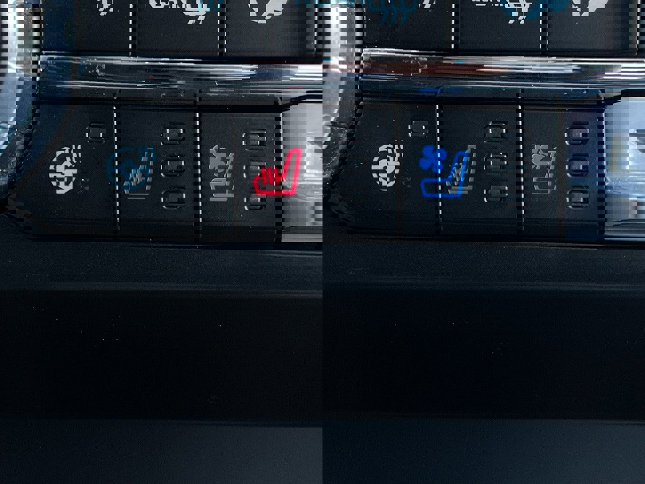 Used 2024 Ford F150 Platinum w/ Equipment Group 702A High image 51