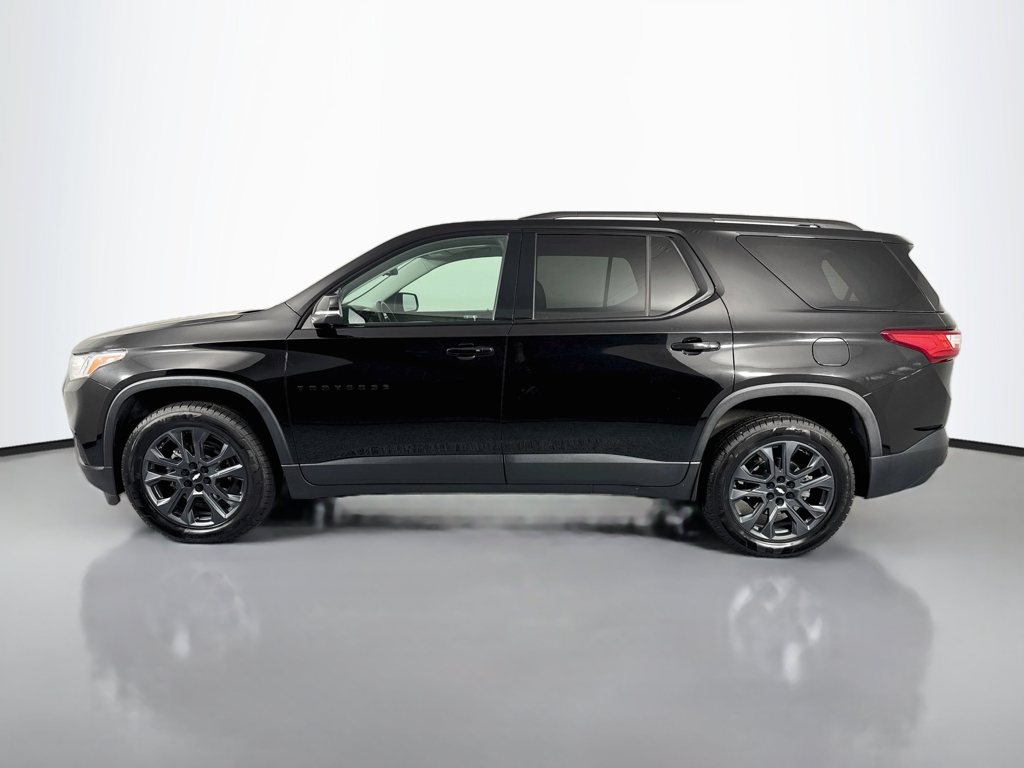 Used 2021 Chevrolet Traverse RS AWD/4WD image 8