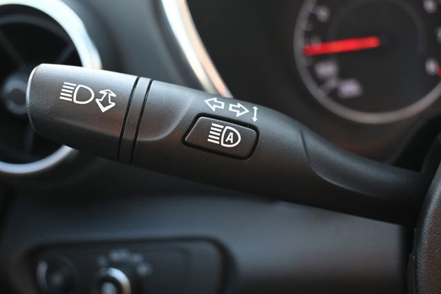 Used 2023 Chevrolet Blazer LT FWD image 38