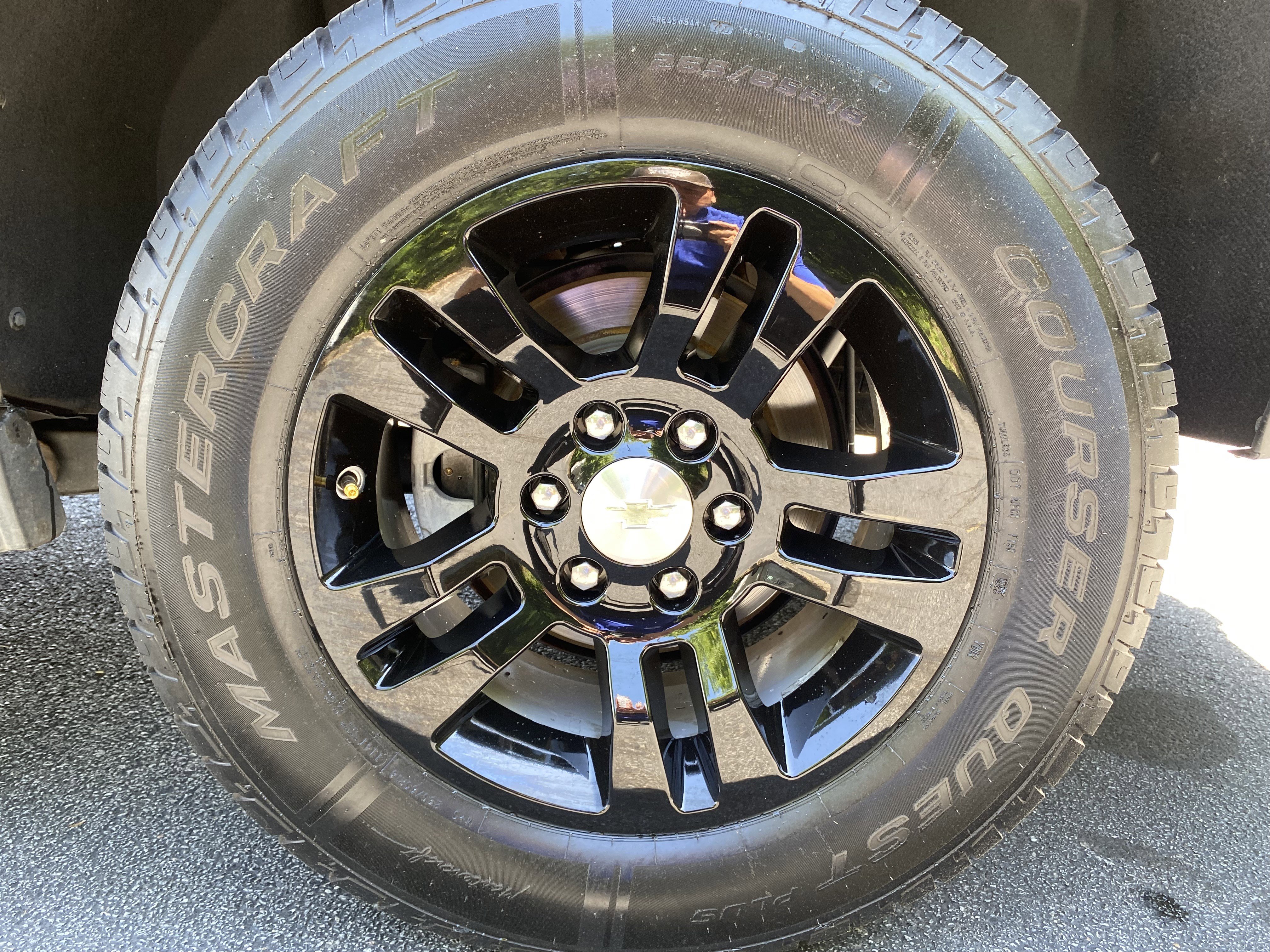 Used 2019 Chevrolet Tahoe LT RWD image 40