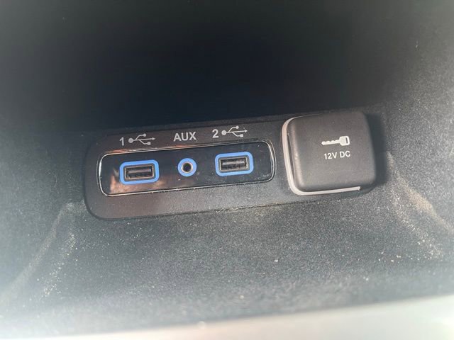 Used 2022 Jeep Grand Cherokee Limited image 26