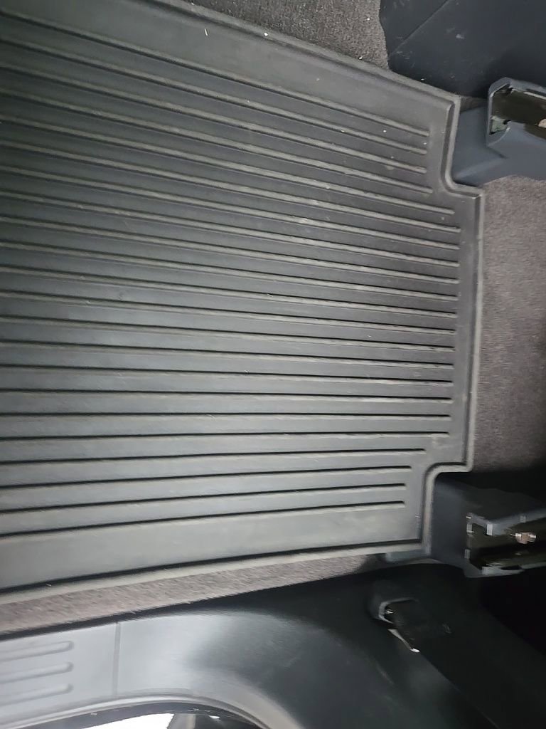 Used 2021 Nissan Titan SV w/ SV Convenience Package AWD/4WD image 29