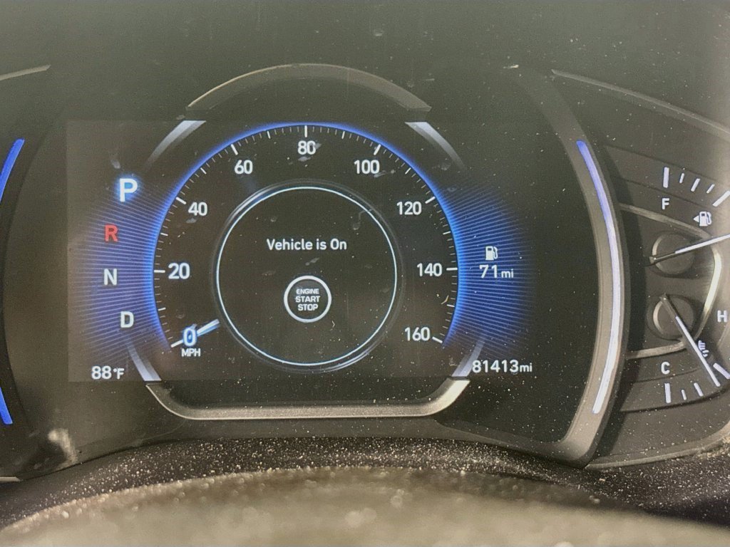 Used 2019 Hyundai Santa Fe SEL FWD image 15