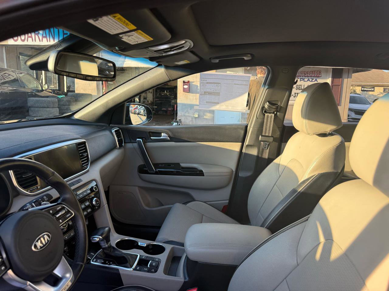 Used 2022 Kia Sportage SX image 18