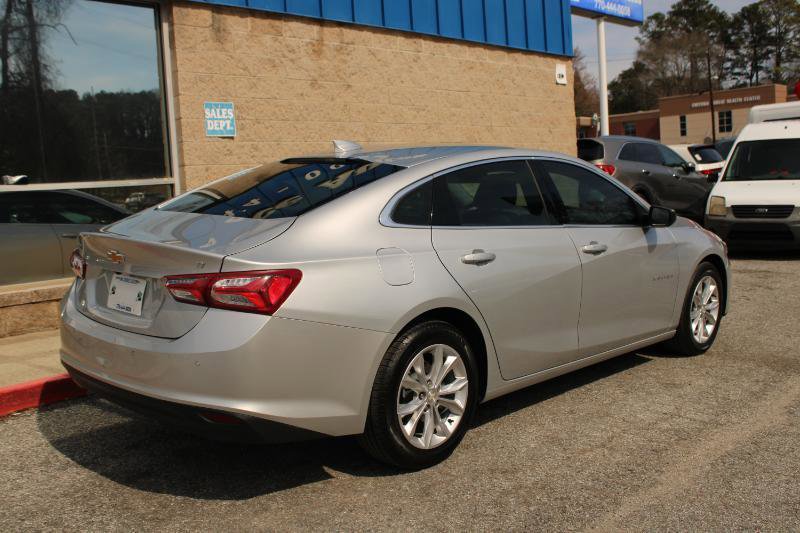 Used 2022 Chevrolet Malibu LT FWD image 4