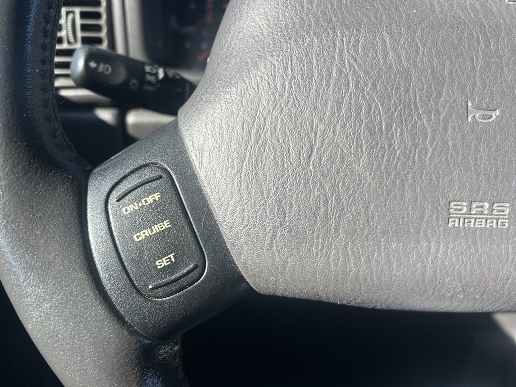 Used 2002 Jeep Wrangler Sport image 16