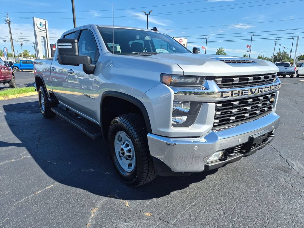 Used 2021 Chevrolet Silverado 2500 LT w/ All Star Edition AWD/4WD image 3