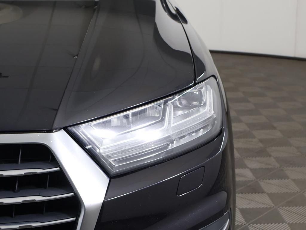 Used 2018 Audi Q7 3.0T Premium Plus AWD/4WD image 18
