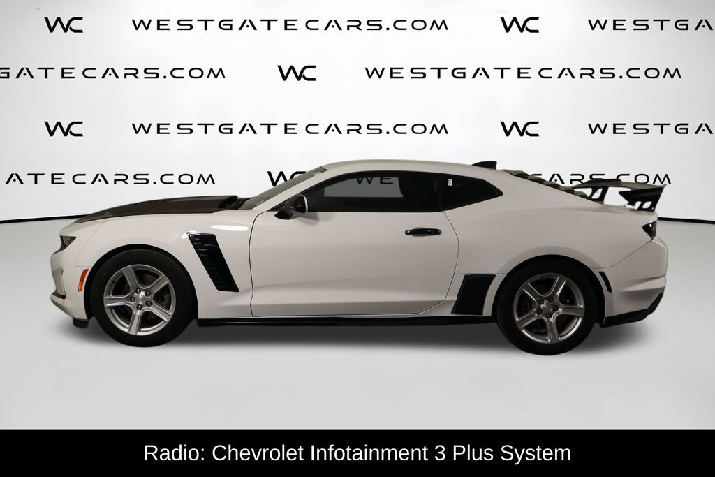 Used 2023 Chevrolet Camaro LT RWD image 5