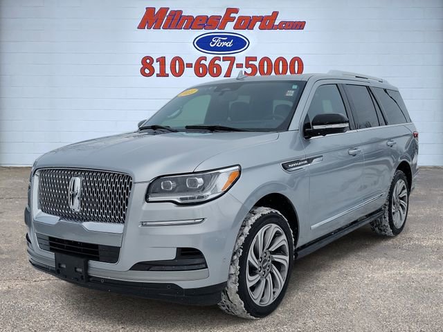 Used 2023 Lincoln Navigator Reserve AWD/4WD image 1