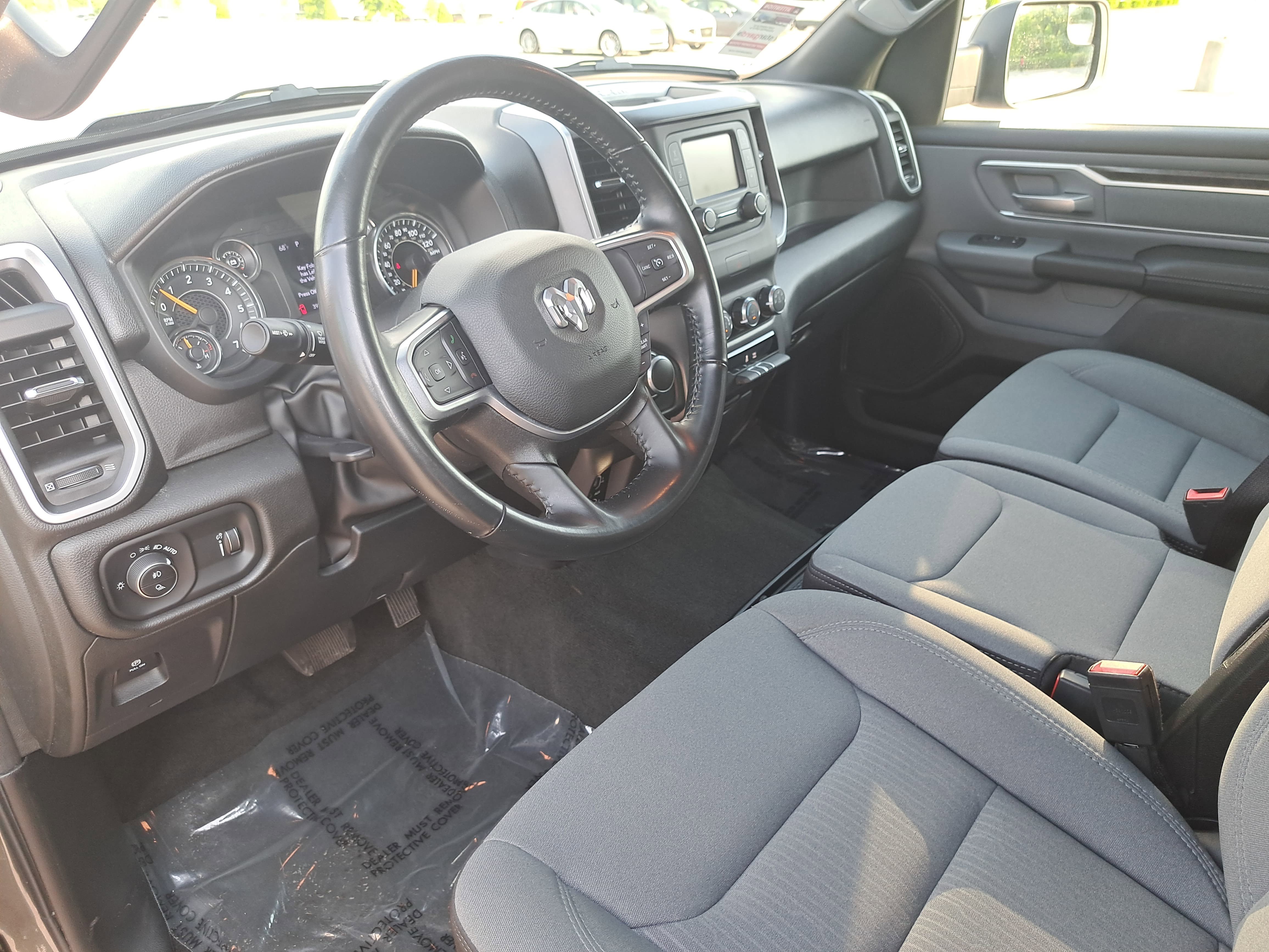 Used 2022 RAM 1500 Big Horn AWD/4WD image 15