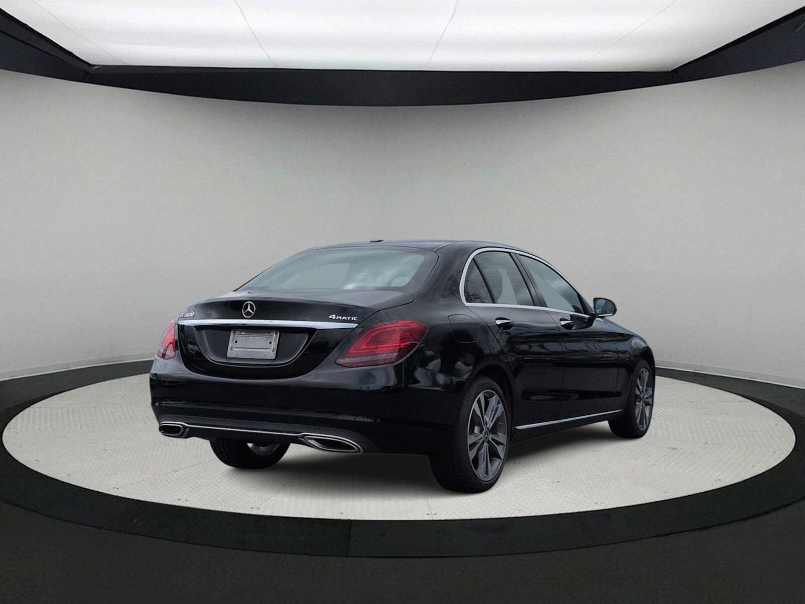 Used 2021 Mercedes-Benz C 300 4MATIC Sedan image 8