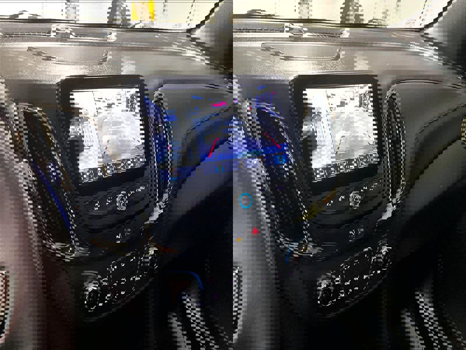 Certified 2022 Chevrolet Equinox RS w/ RS Leather Package image 19