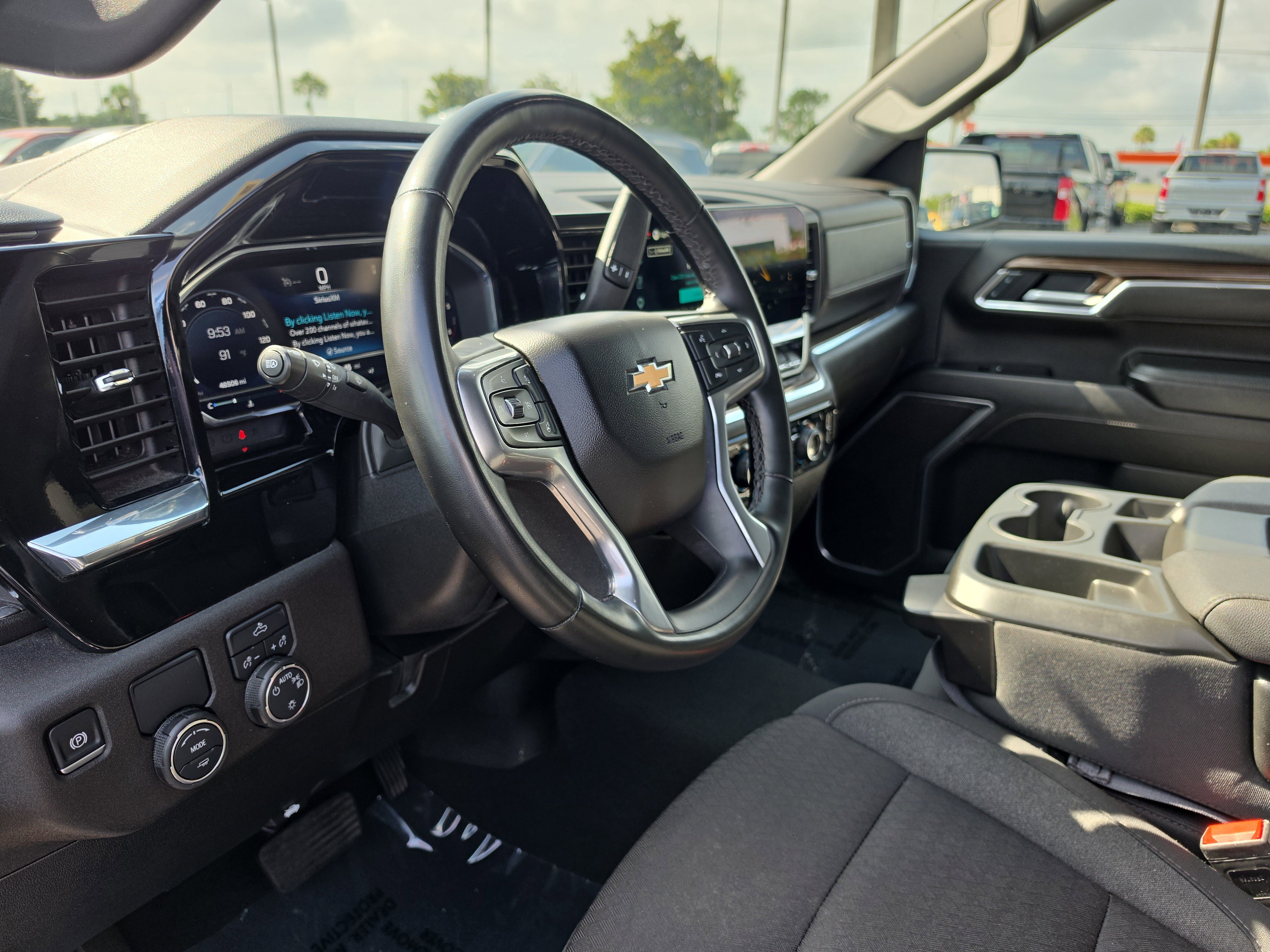 Certified 2025 Chevrolet Silverado 1500 LT RWD image 14