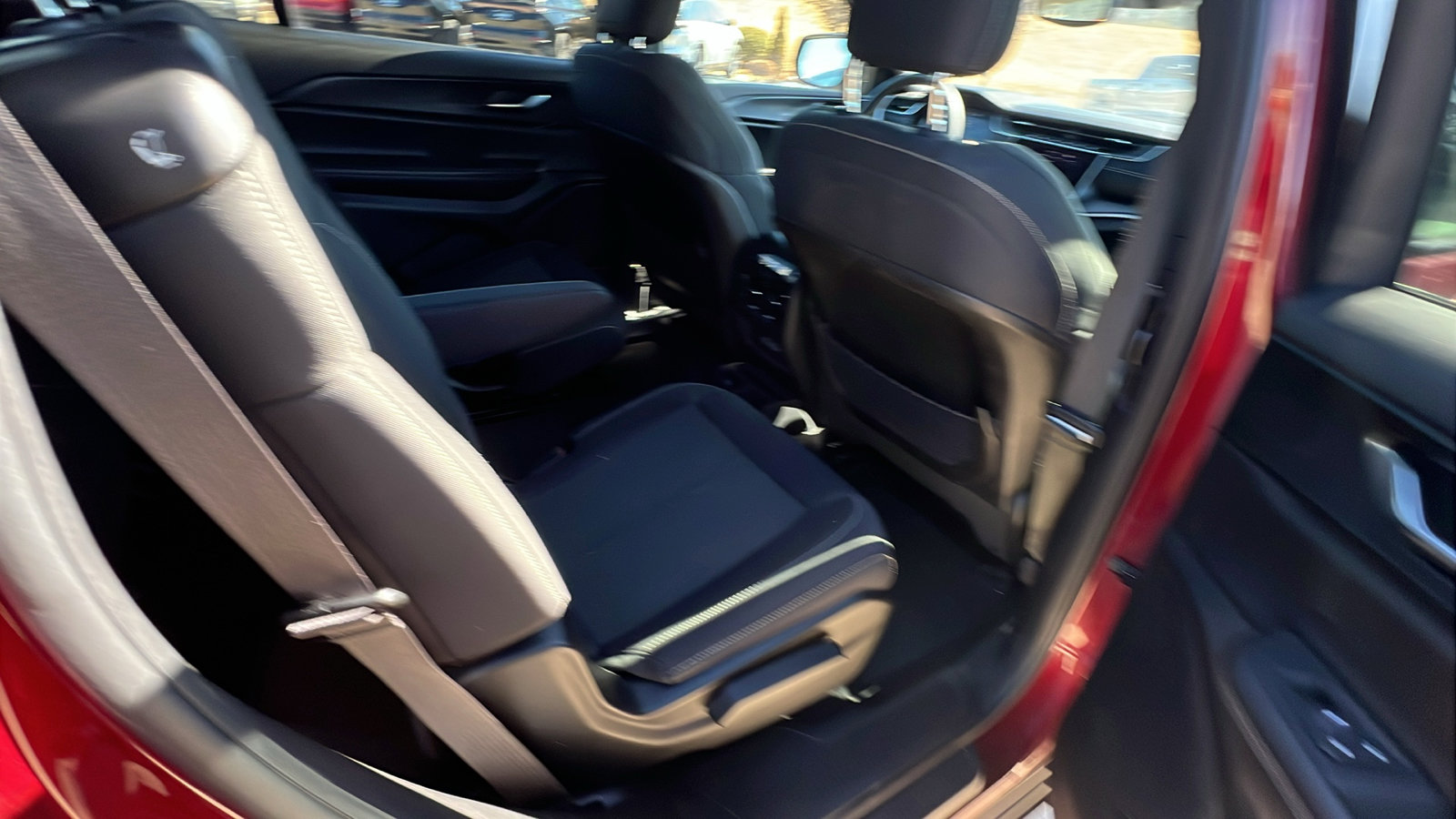 Certified 2024 Jeep Grand Cherokee L Laredo image 21