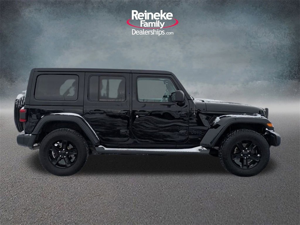 Used 2020 Jeep Wrangler Unlimited Sahara image 4