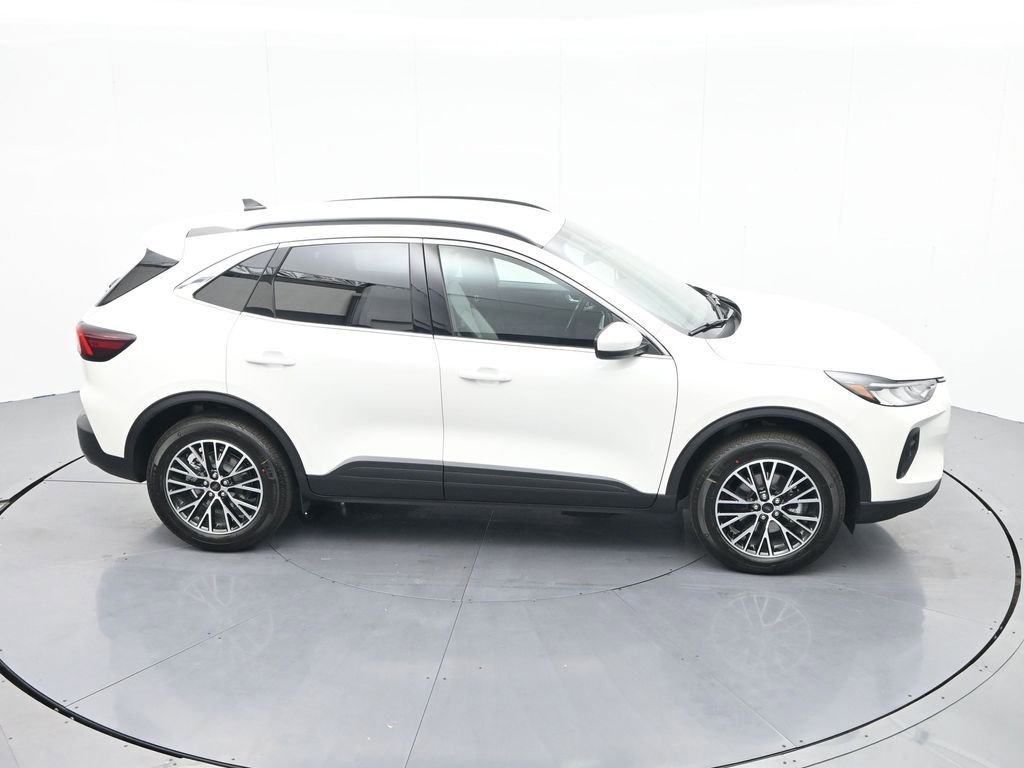 New 2026 Ford Escape SE FWD image 27