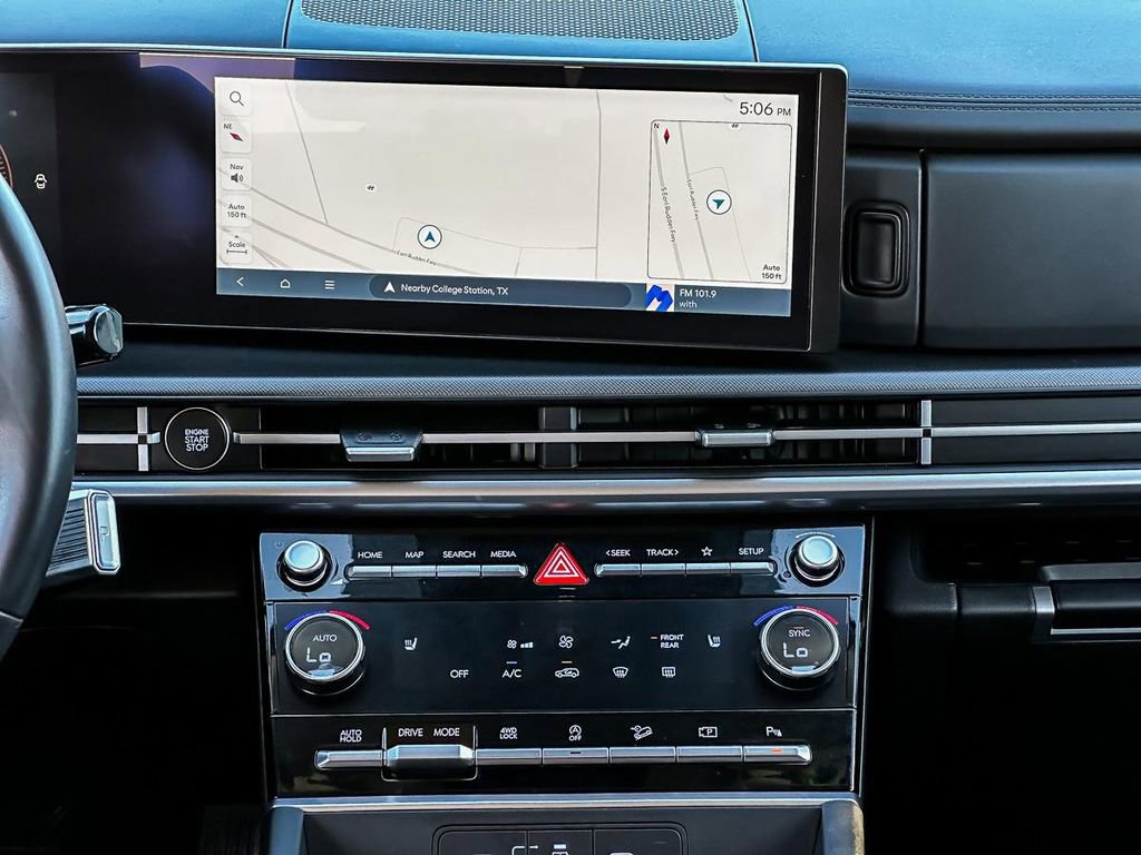 Used 2025 Hyundai Santa Fe XRT image 32