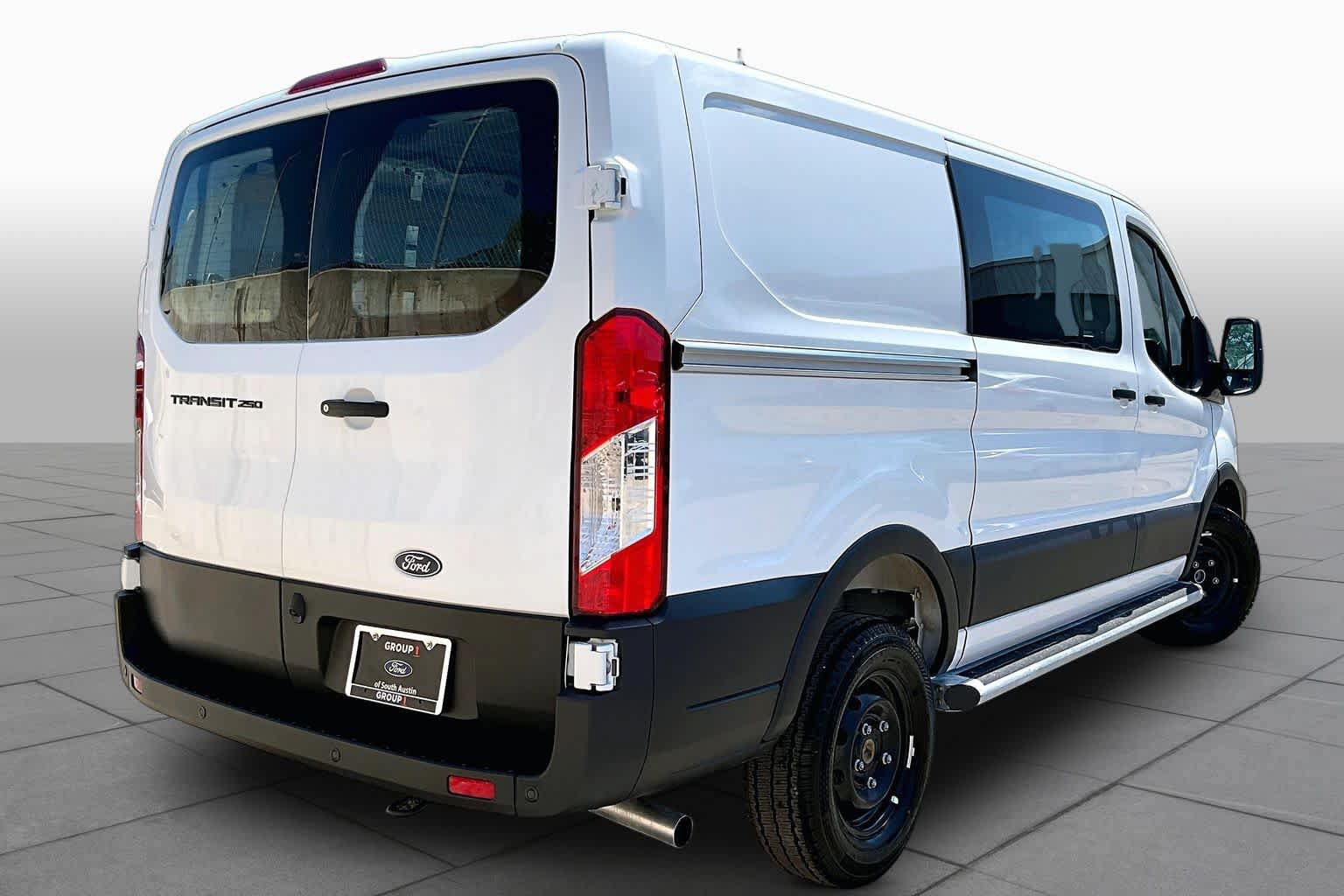 Used 2026 Ford Transit 250 Low Roof w/ Exterior Upgrade Package RWD image 13