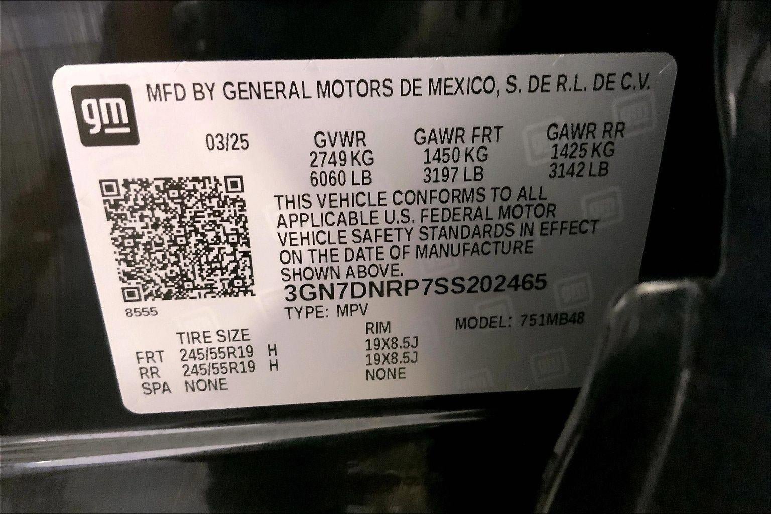Used 2025 Chevrolet Equinox EV LT FWD image 31