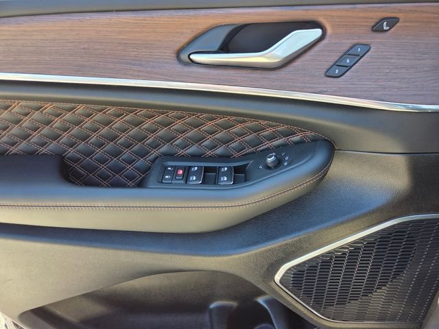 Used 2025 Jeep Grand Cherokee Summit image 25