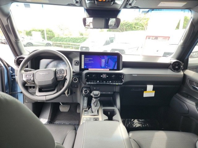 Used 2024 Toyota Land Cruiser image 25