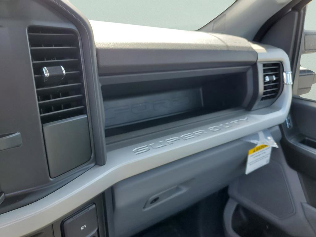 Used 2024 Ford F450 XL w/ Snow Plow Prep Package image 35