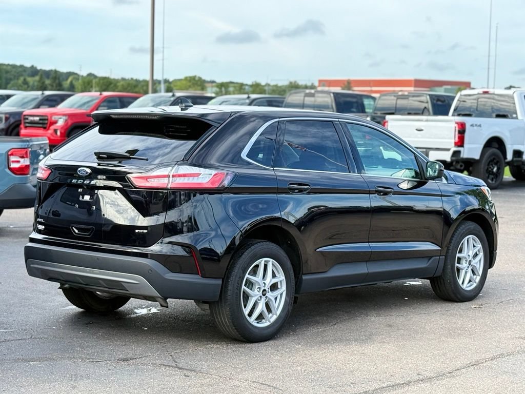 Certified 2024 Ford Edge SEL w/ Convenience Package AWD/4WD image 29