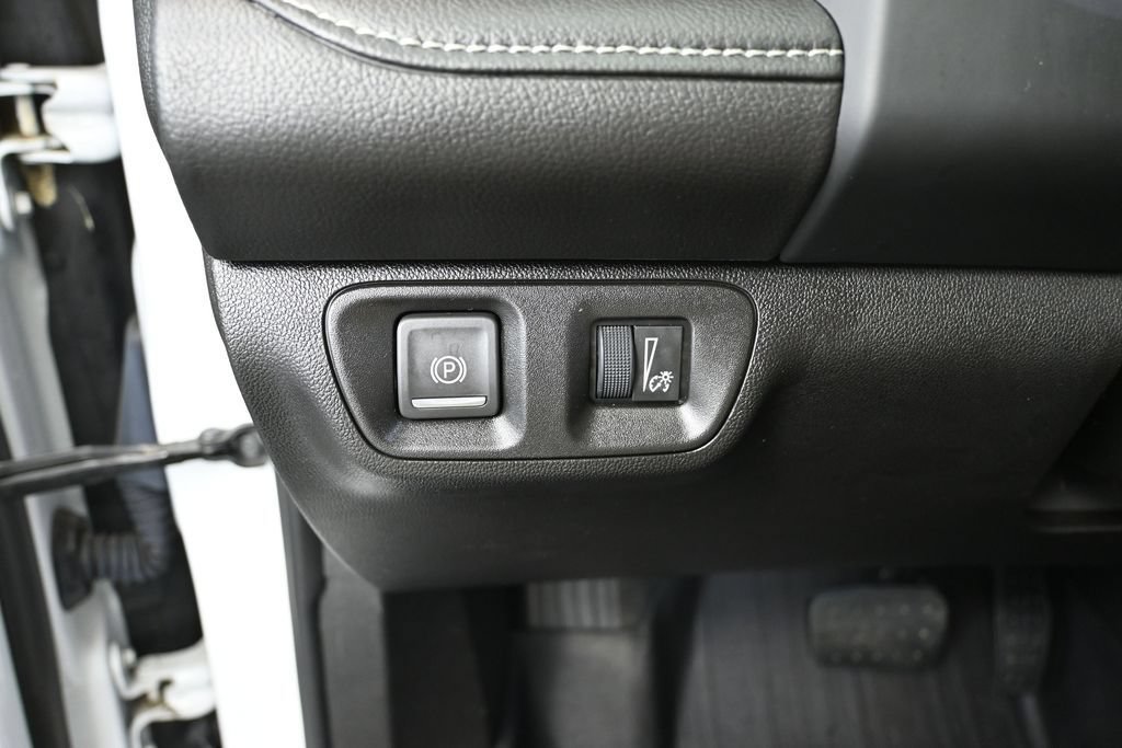 Used 2018 GMC Acadia Denali w/ Technology Package AWD/4WD image 25