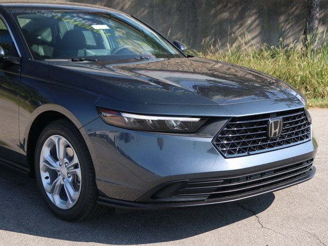 New 2025 Honda Accord LX image 3