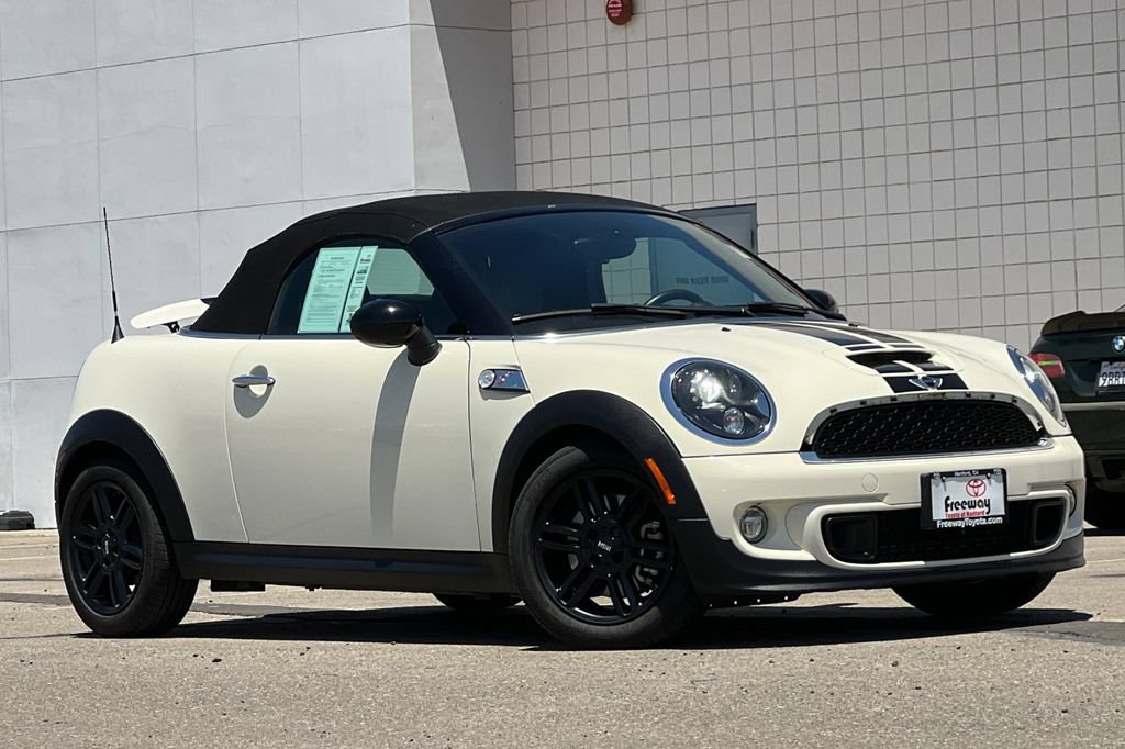 Used 2015 MINI Cooper Roadster S FWD image 12