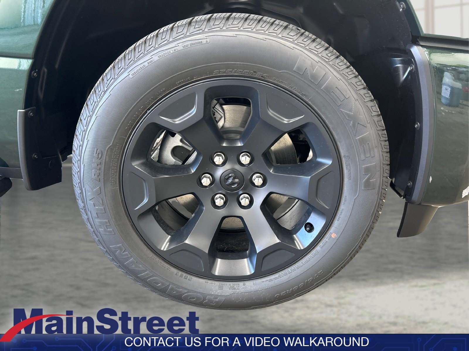 Used 2026 RAM 1500 Express AWD/4WD image 22