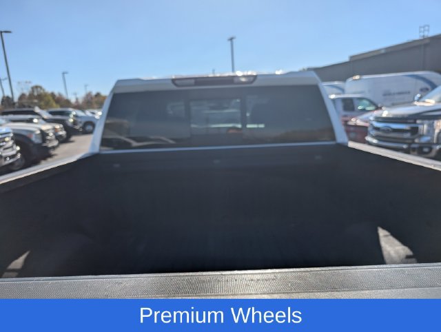 Used 2019 Chevrolet Silverado 1500 LT Trail Boss AWD/4WD image 10
