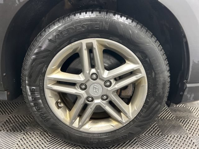 Used 2019 Hyundai Kona SE AWD/4WD image 11