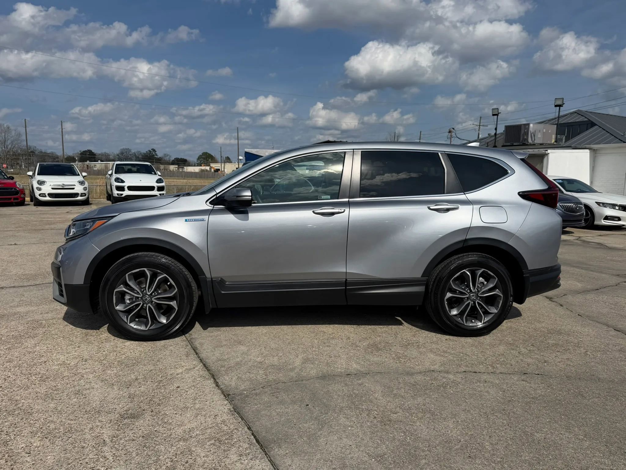 Used 2022 Honda CR-V EX-L image 2