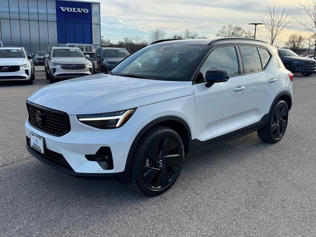 New 2026 Volvo XC40 B5 Ultra w/ Climate Package AWD/4WD image 1