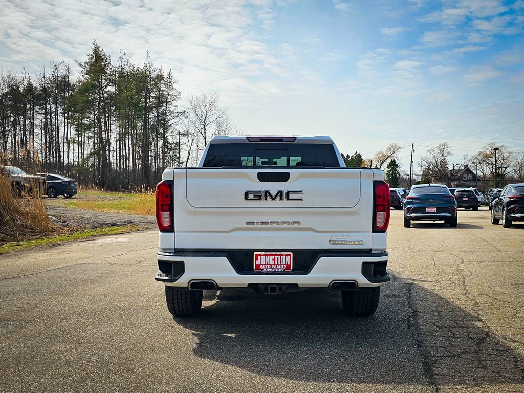 Used 2020 GMC Sierra 1500 Elevation w/ Elevation Value Package image 4