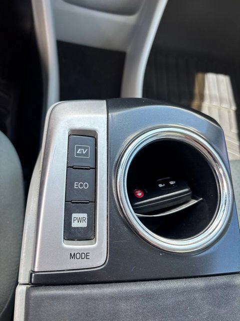 Used 2012 Toyota Prius V Three FWD image 14