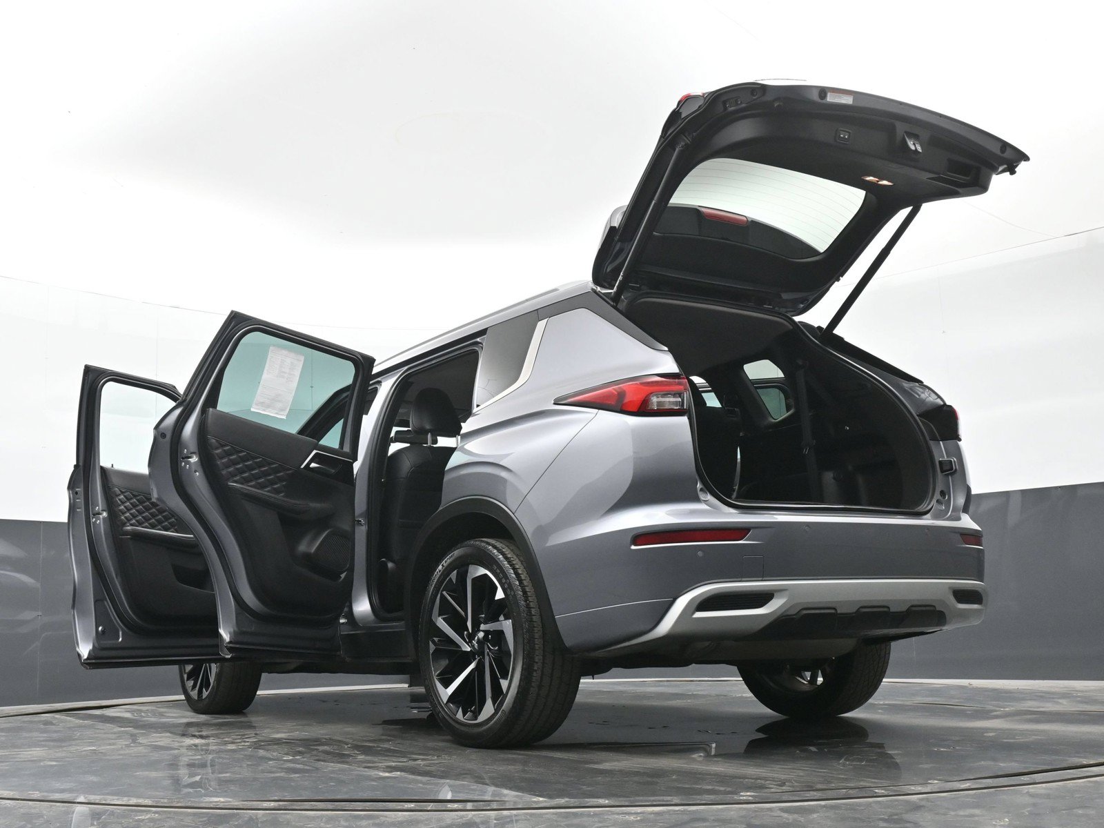 Used 2022 Mitsubishi Outlander SEL FWD image 49