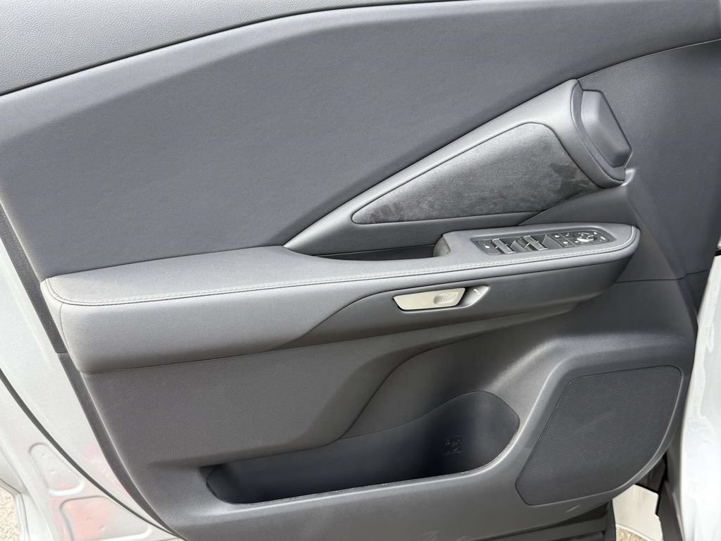 New 2026 Lexus TX 500h AWD image 16