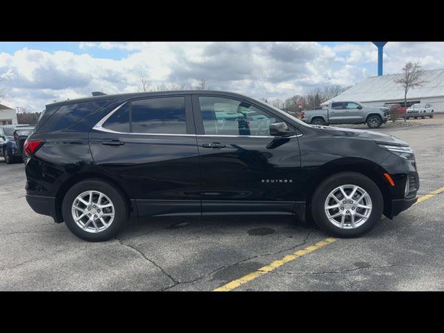 Used 2024 Chevrolet Equinox LT FWD image 32