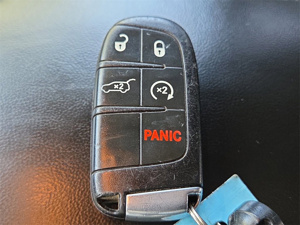 Used 2019 Dodge Durango GT image 33