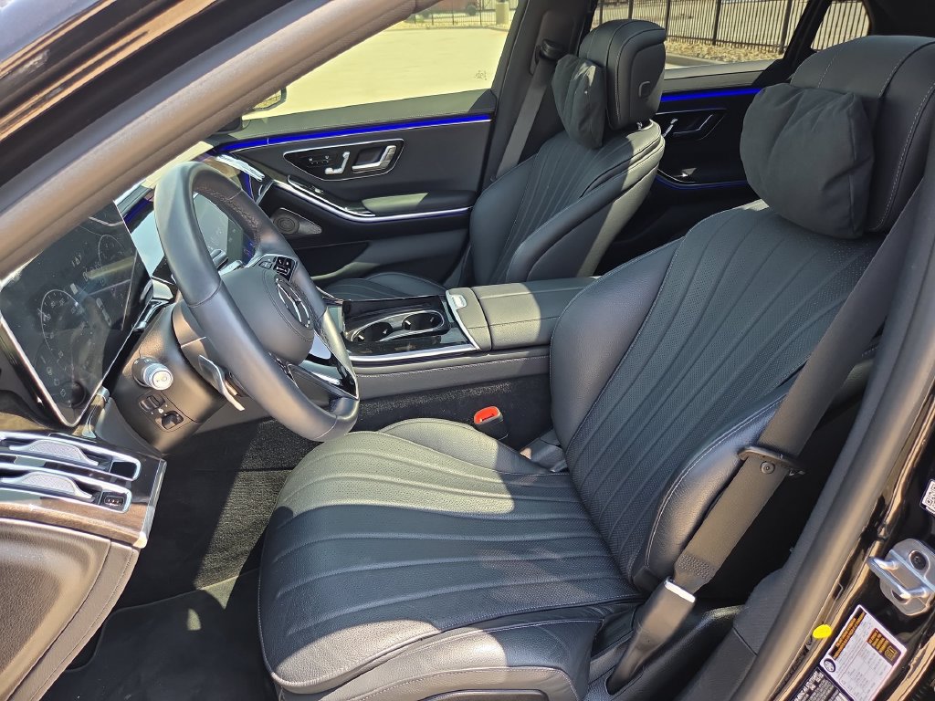 Certified 2022 Mercedes-Benz S 580 4MATIC Sedan w/ AMG Line Package image 16