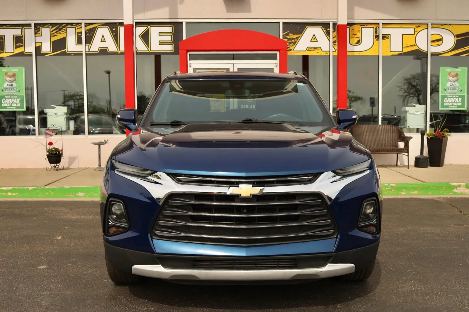 Used 2022 Chevrolet Blazer LT AWD/4WD image 2